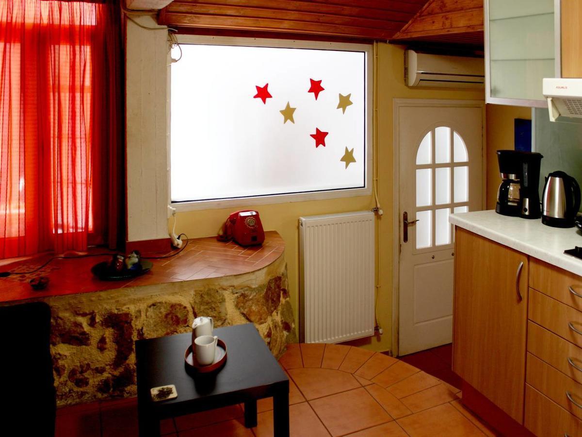 Sweet Stone Apartment In Imittos Aten Exteriör bild
